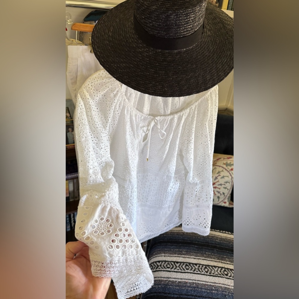 Lauren Ralph Lauren White Cotton Sleeve Peasant Blouse Size Large EUC like new - Picture 9 of 12